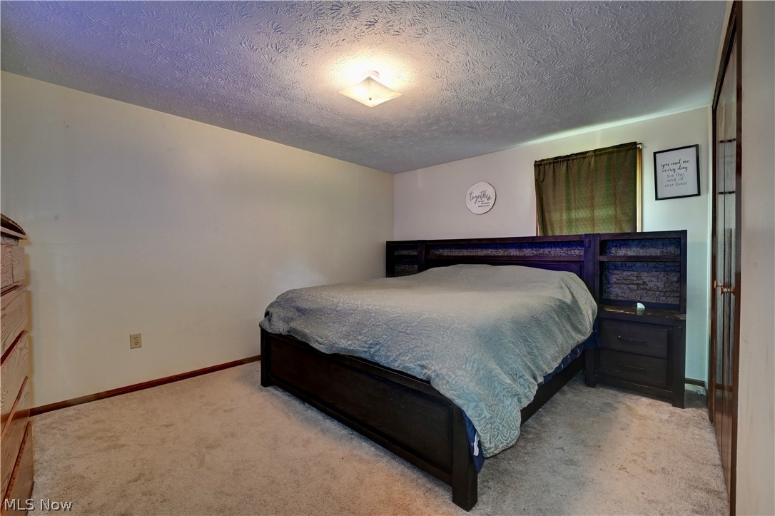 2065 Midvale Mine Road SE Dennison OH 44621