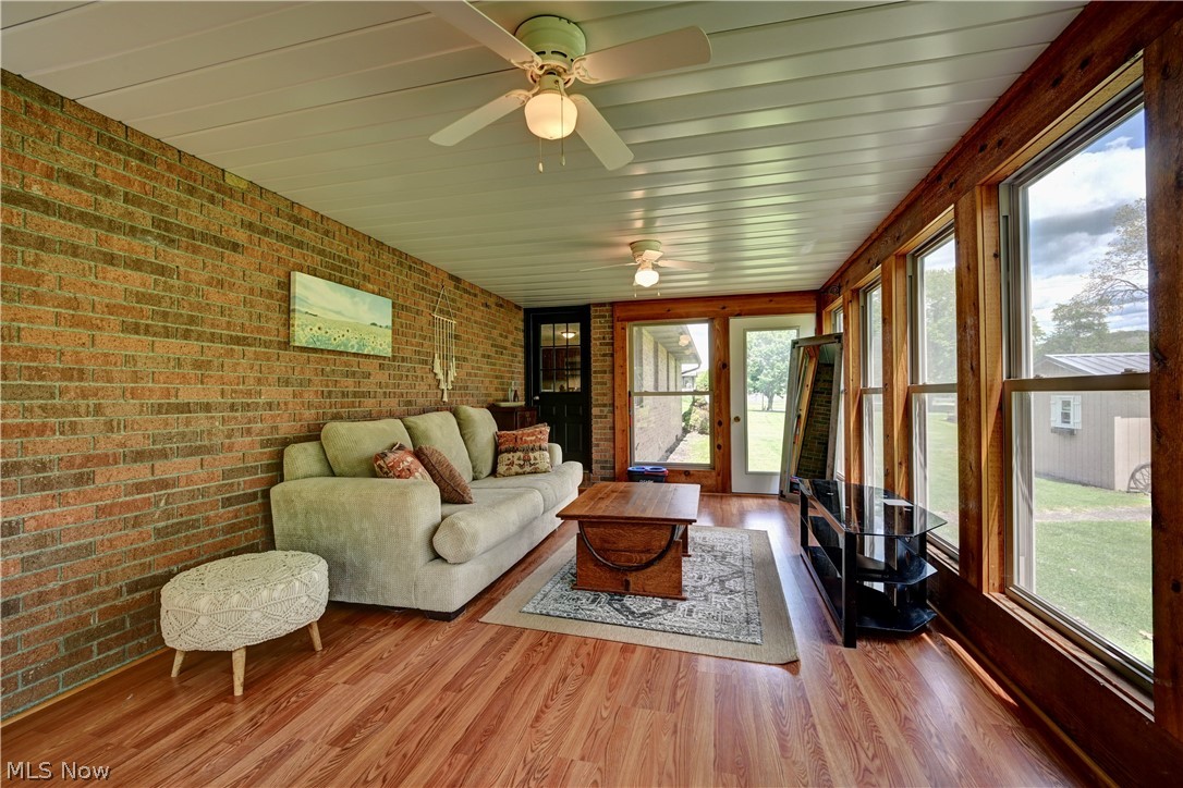 2065 Midvale Mine Road SE Dennison OH 44621