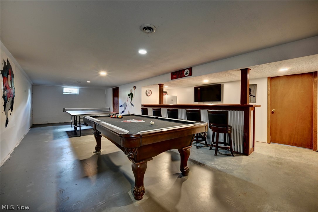 2065 Midvale Mine Road SE Dennison OH 44621