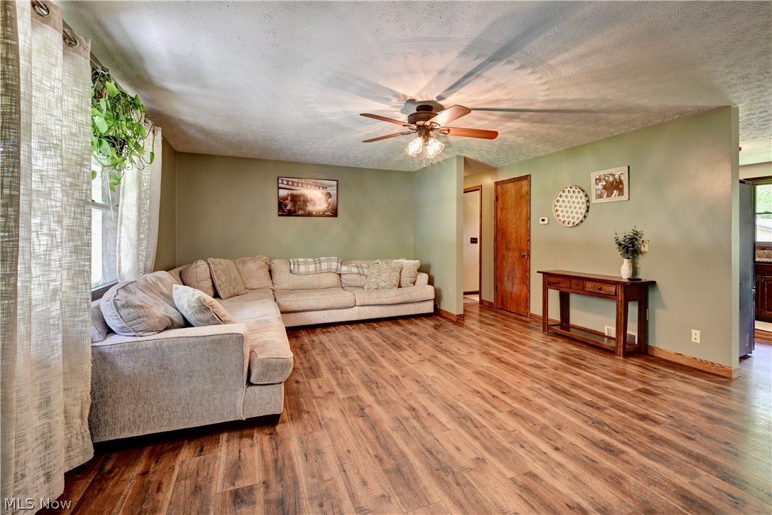 2065 Midvale Mine Road SE Dennison OH 44621