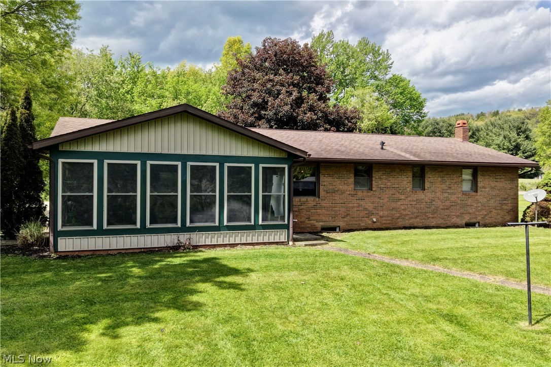 2065 Midvale Mine Road SE Dennison OH 44621