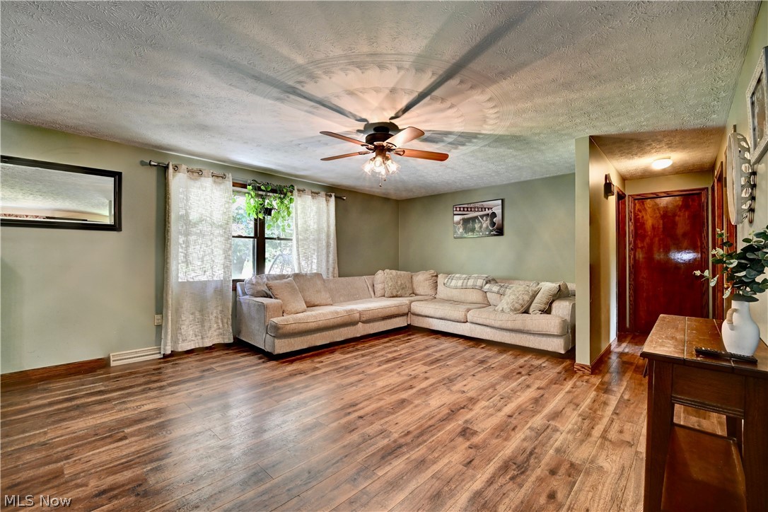 2065 Midvale Mine Road SE Dennison OH 44621