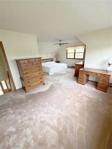 156 W Mohawk Drive Malvern OH 44644