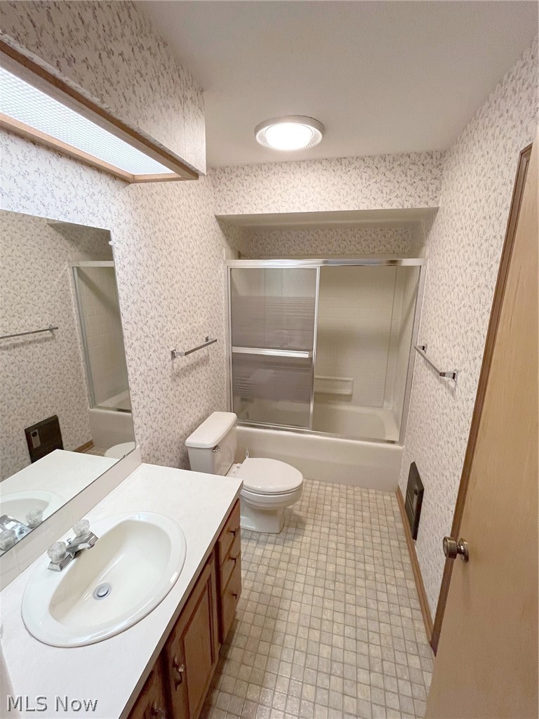 156 W Mohawk Drive Malvern OH 44644