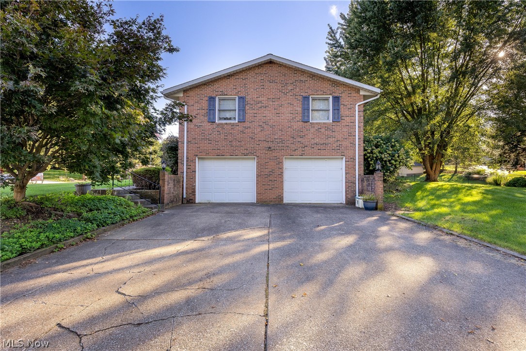 975 Norwich Avenue NW Massillon OH 44646