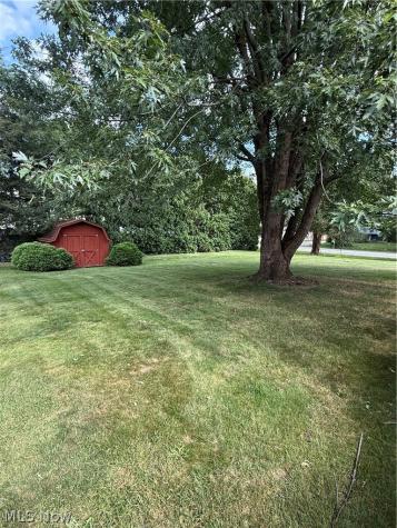 975 Norwich Avenue NW Massillon OH 44646