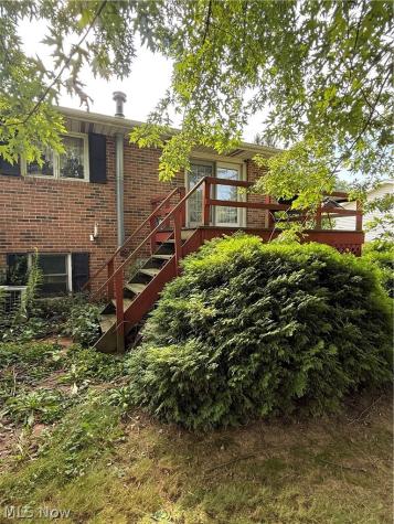 975 Norwich Avenue NW Massillon OH 44646