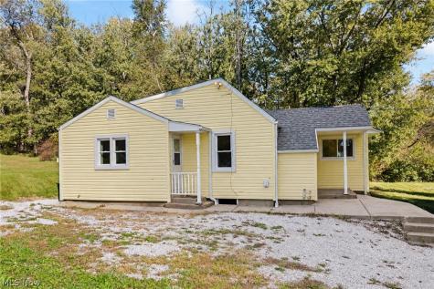 1631 Mattie Street SE Canton OH 44707
