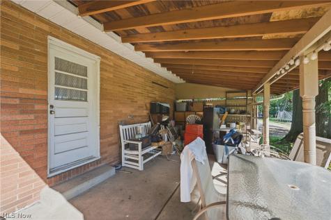 7660 Brookview Street Louisville OH 44641