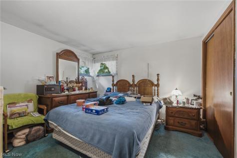 7660 Brookview Street Louisville OH 44641