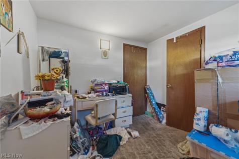 7660 Brookview Street Louisville OH 44641