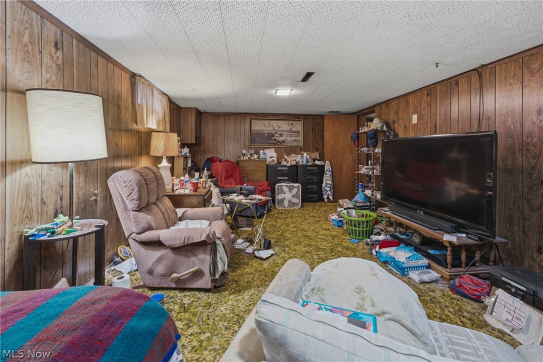 7660 Brookview Street Louisville OH 44641