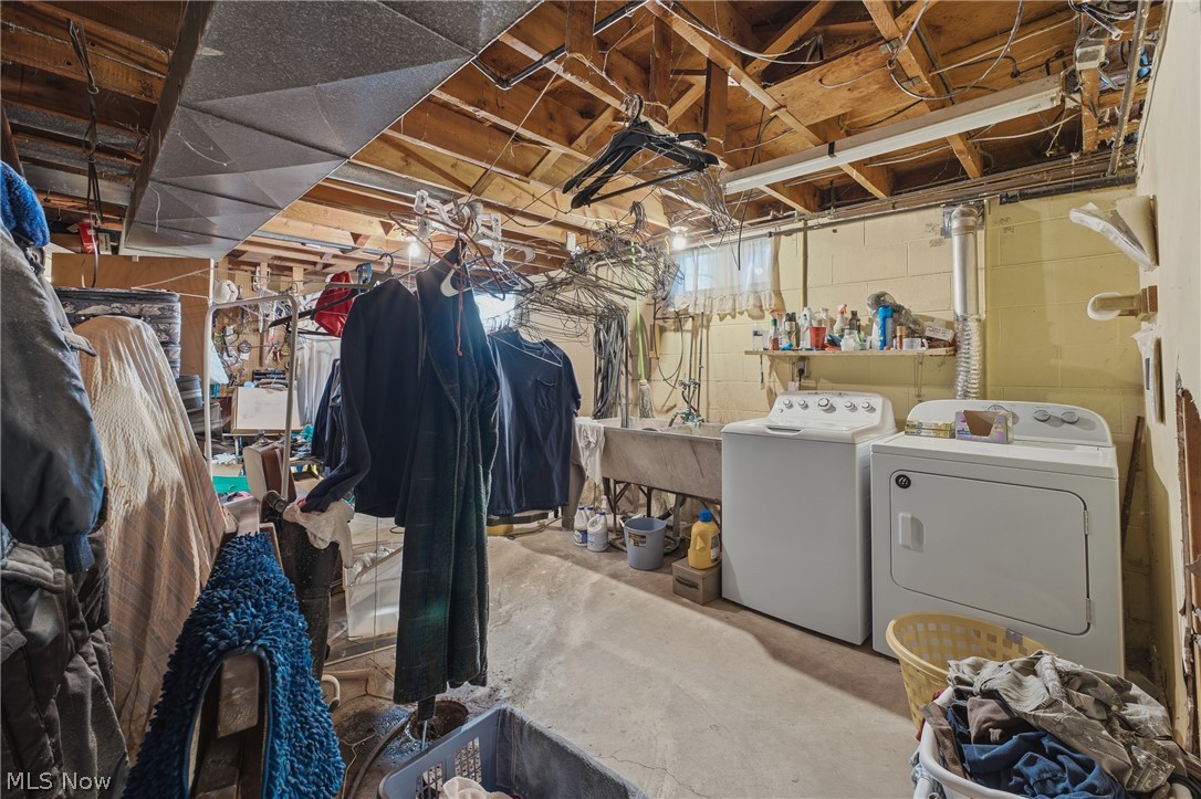 7660 Brookview Street Louisville OH 44641
