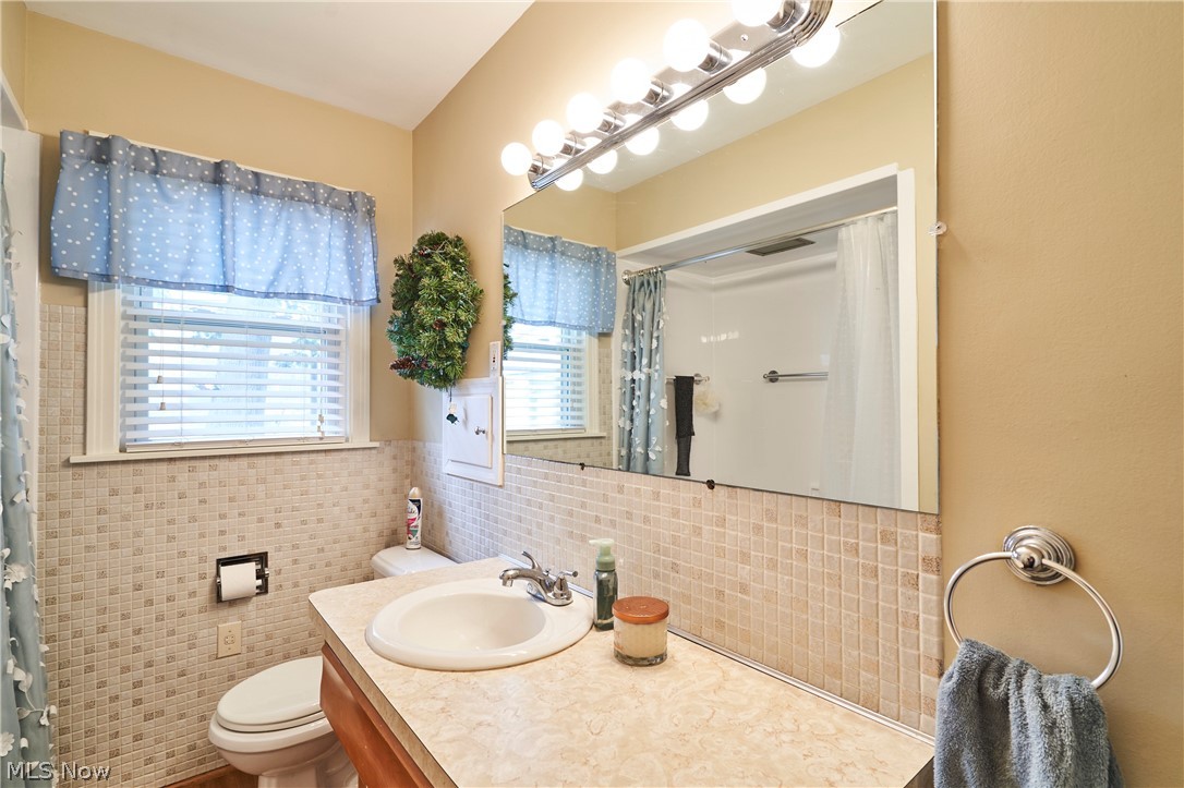 2388 17th Street Cuyahoga Falls OH 44223