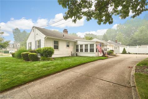 2388 17th Street Cuyahoga Falls OH 44223