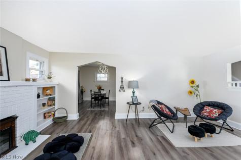 1292 Diagonal Road Akron OH 44307