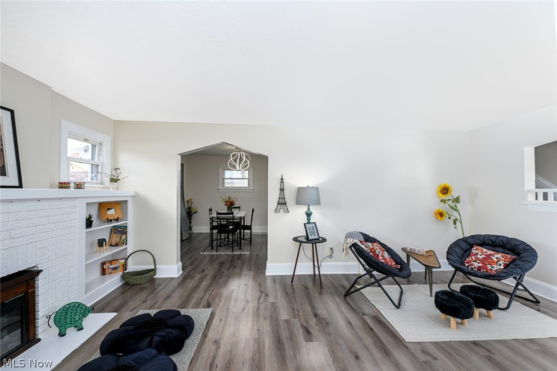 1292 Diagonal Road Akron OH 44307