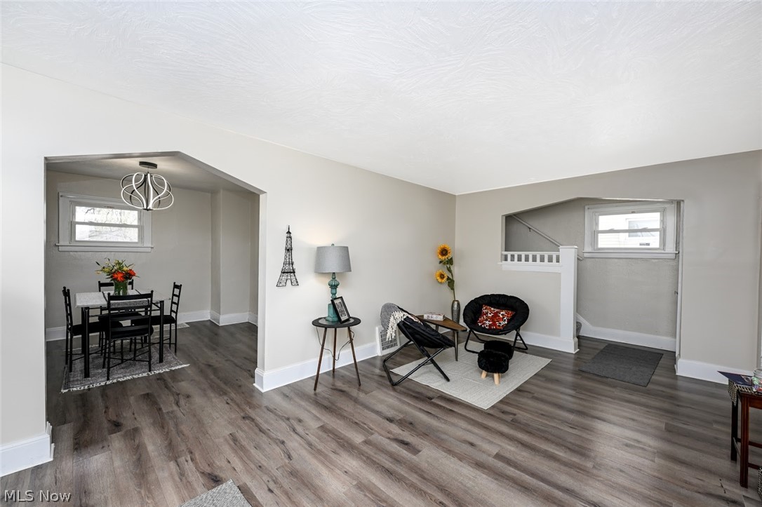 1292 Diagonal Road Akron OH 44307