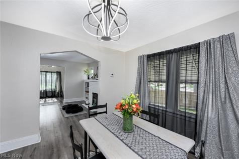 1292 Diagonal Road Akron OH 44307