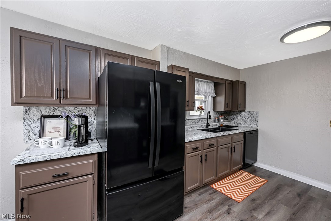 1292 Diagonal Road Akron OH 44307