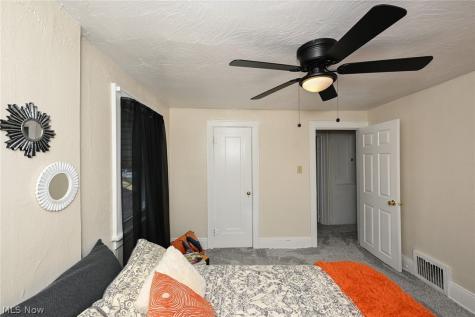 1292 Diagonal Road Akron OH 44307
