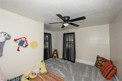 1292 Diagonal Road Akron OH 44307