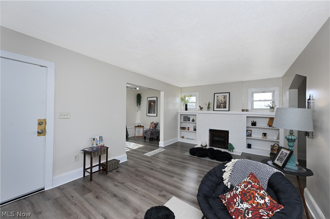 1292 Diagonal Road Akron OH 44307