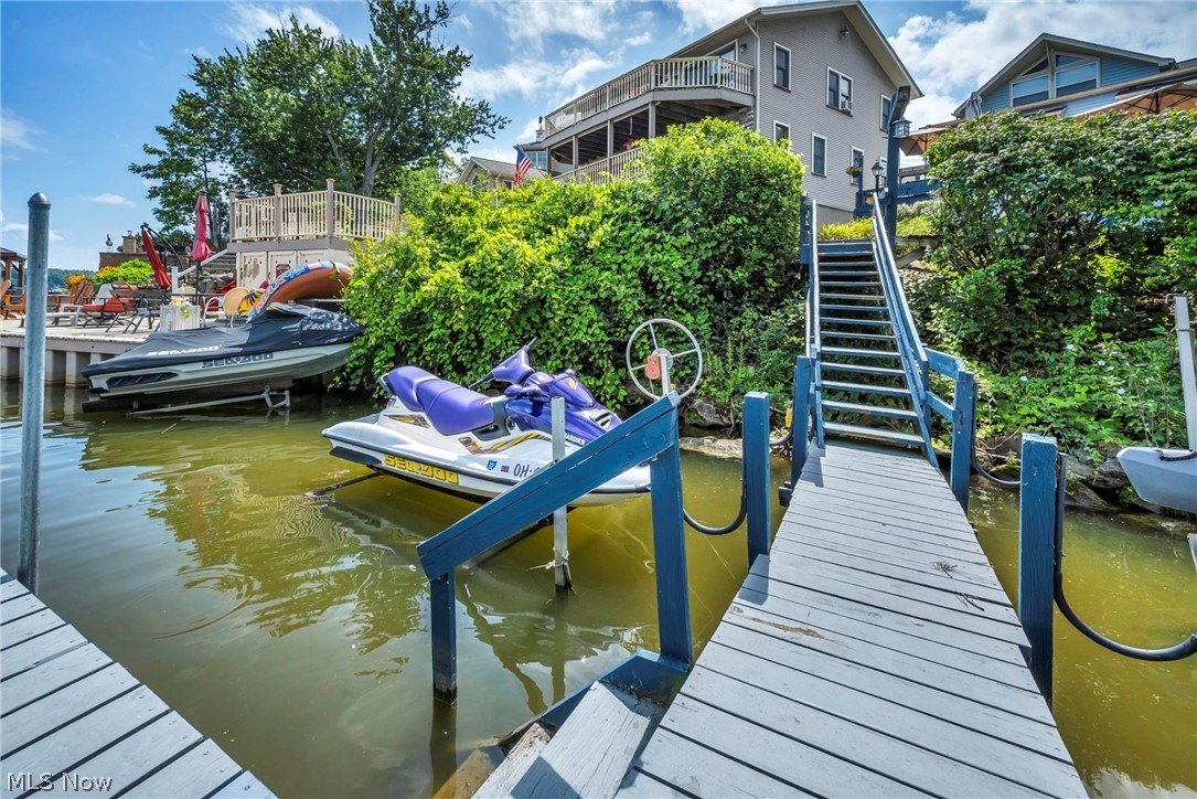 17544 Pine Court Lake Milton OH 44429