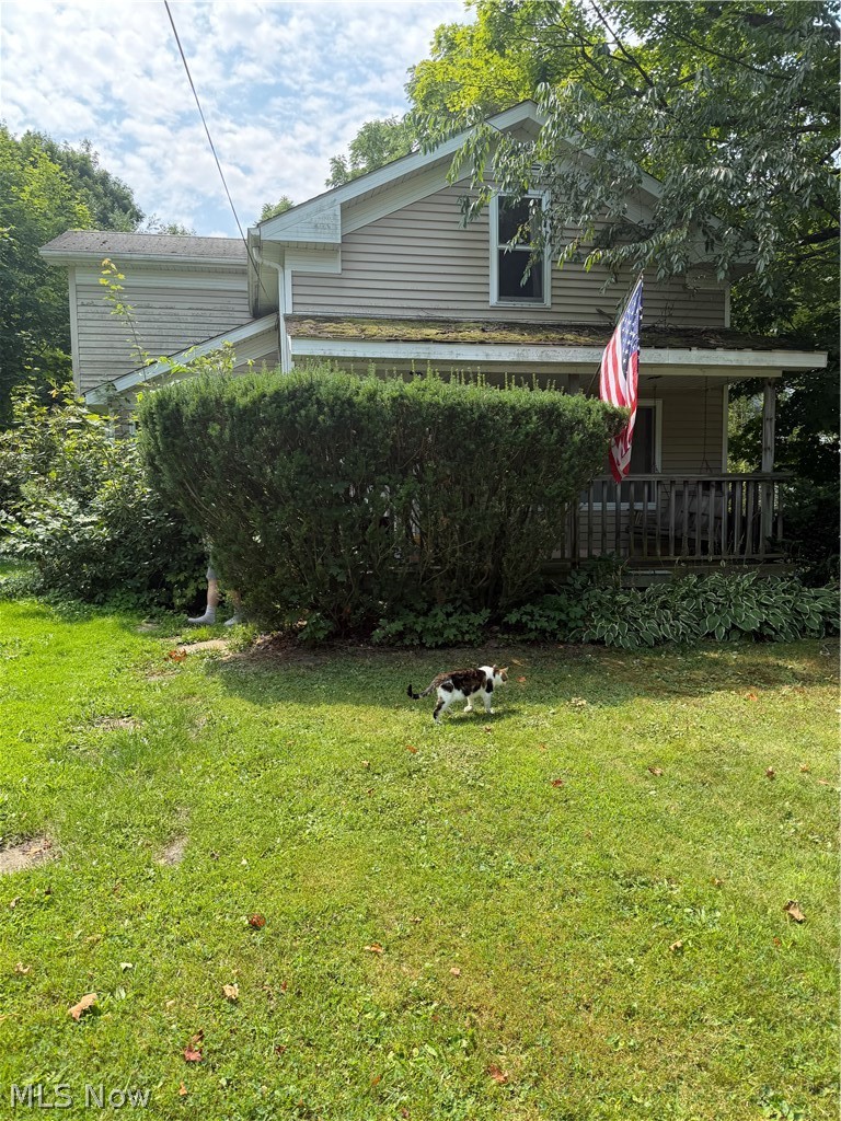 13661 W Spring Street Burton OH 44021