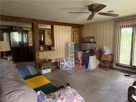 13661 W Spring Street Burton OH 44021