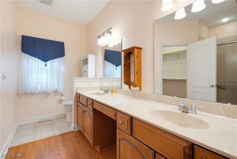 5442 Timbercreek Lane Stow OH 44224
