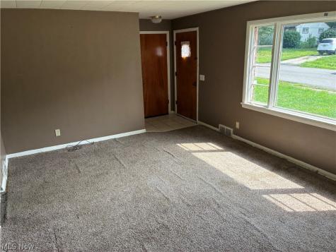315 Gnau Avenue SW Massillon OH 44646