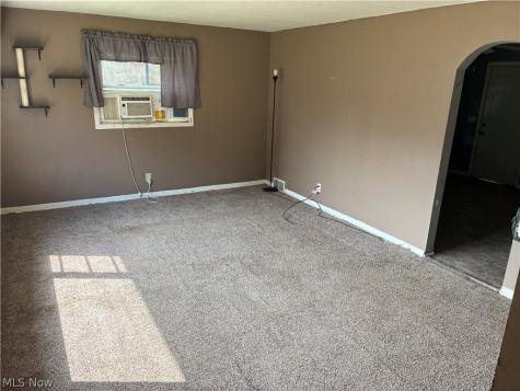 315 Gnau Avenue SW Massillon OH 44646