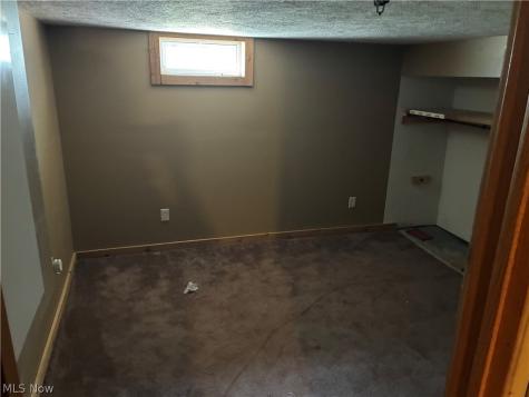 315 Gnau Avenue SW Massillon OH 44646