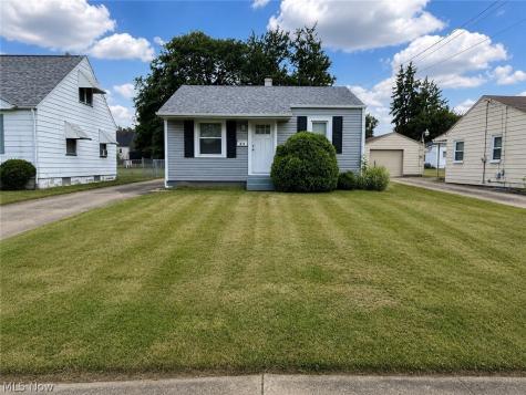 1613 Everett Avenue Youngstown OH 44514
