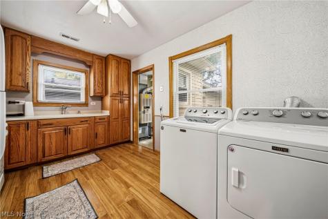 149 Traymore Boulevard Eastlake OH 44095
