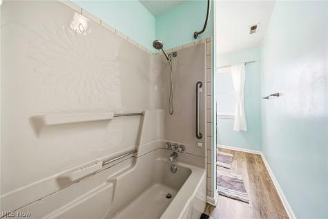 149 Traymore Boulevard Eastlake OH 44095