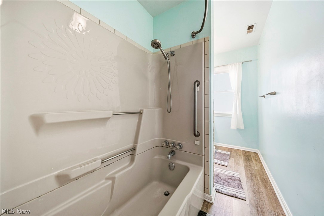 149 Traymore Boulevard Eastlake OH 44095