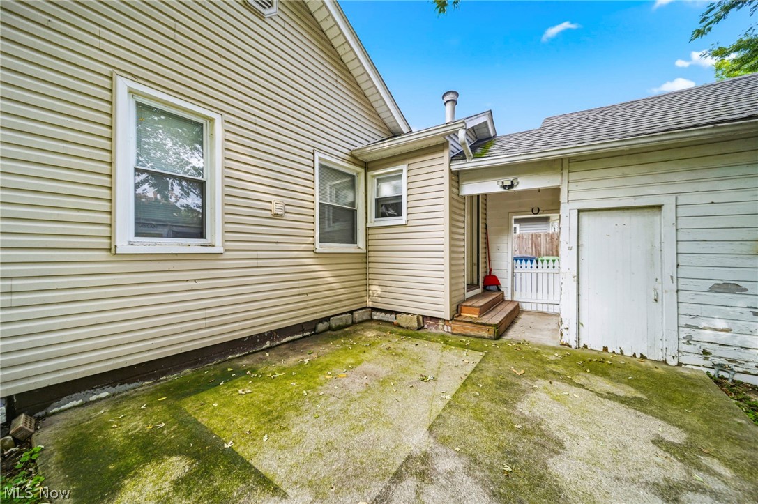 149 Traymore Boulevard Eastlake OH 44095