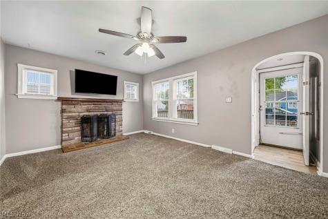 149 Traymore Boulevard Eastlake OH 44095