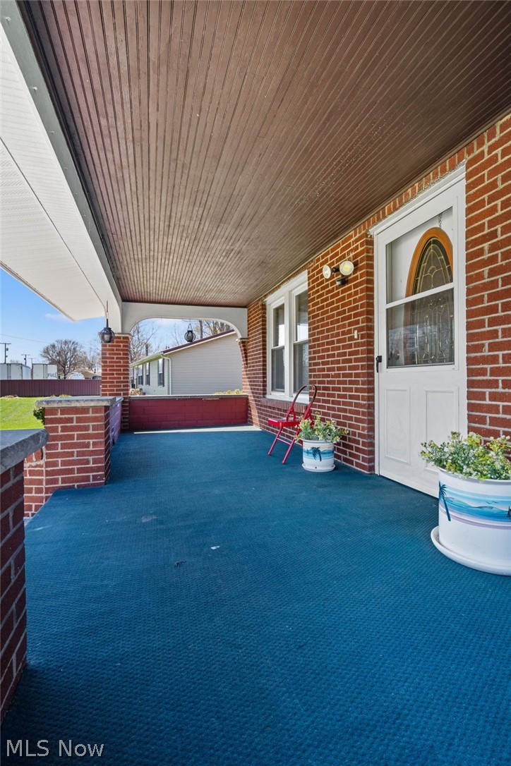 8009 Waynesburg Drive SE Waynesburg OH 44688