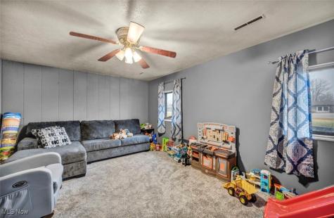 4124 Leavitt Road Lorain OH 44053