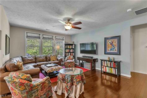 488 Arbor Lane Copley OH 44321