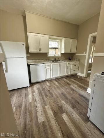 343 4th Street Elyria OH 44035