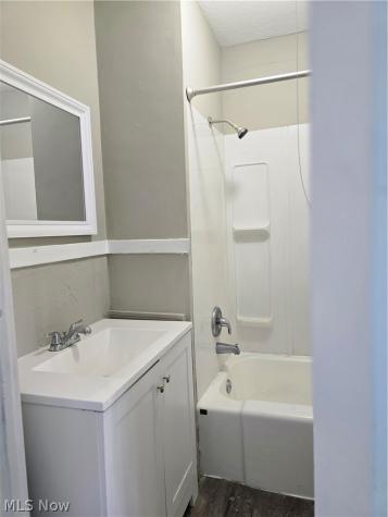 343 4th Street Elyria OH 44035