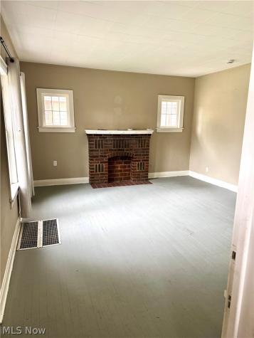 343 4th Street Elyria OH 44035