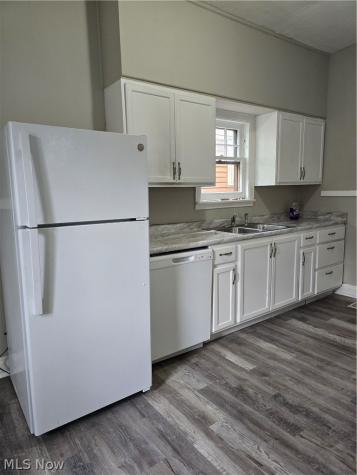 343 4th Street Elyria OH 44035