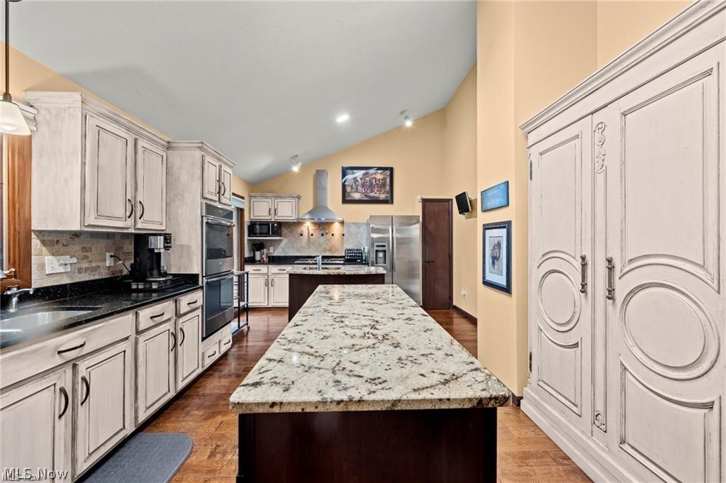 5062 Lansdowne Drive Solon OH 44139