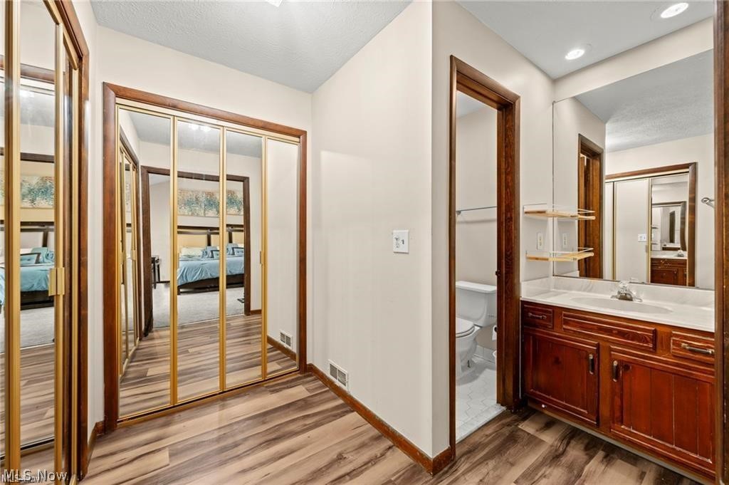 5062 Lansdowne Drive Solon OH 44139