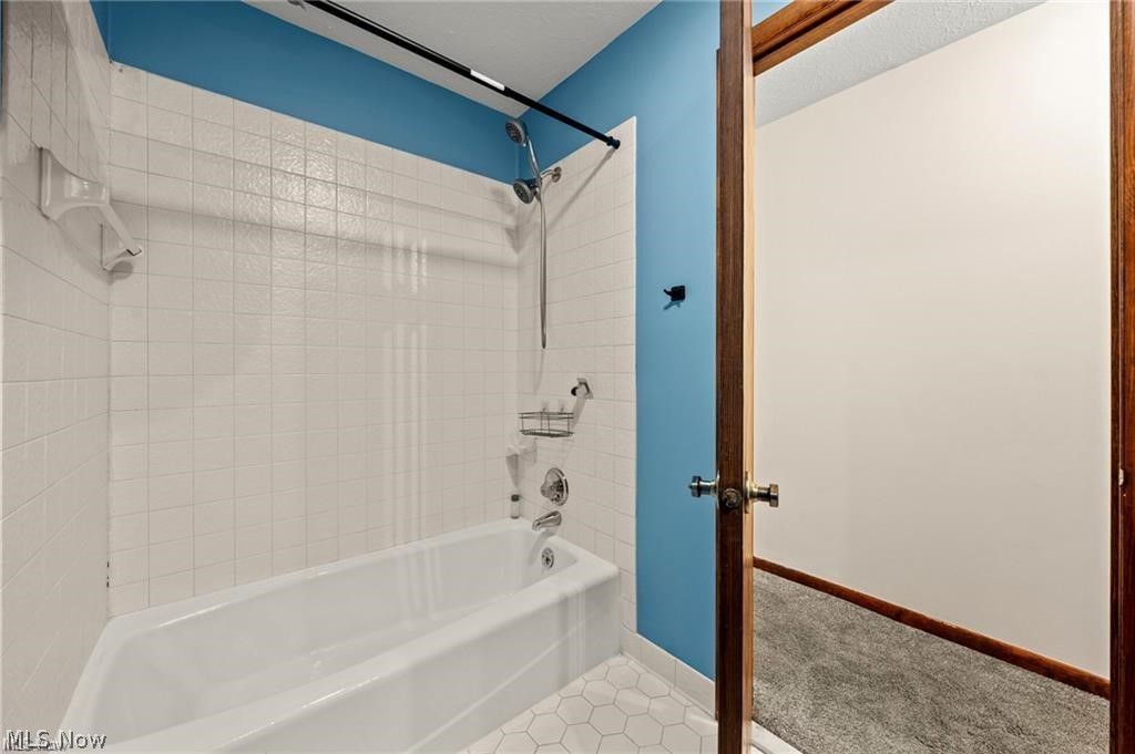 5062 Lansdowne Drive Solon OH 44139